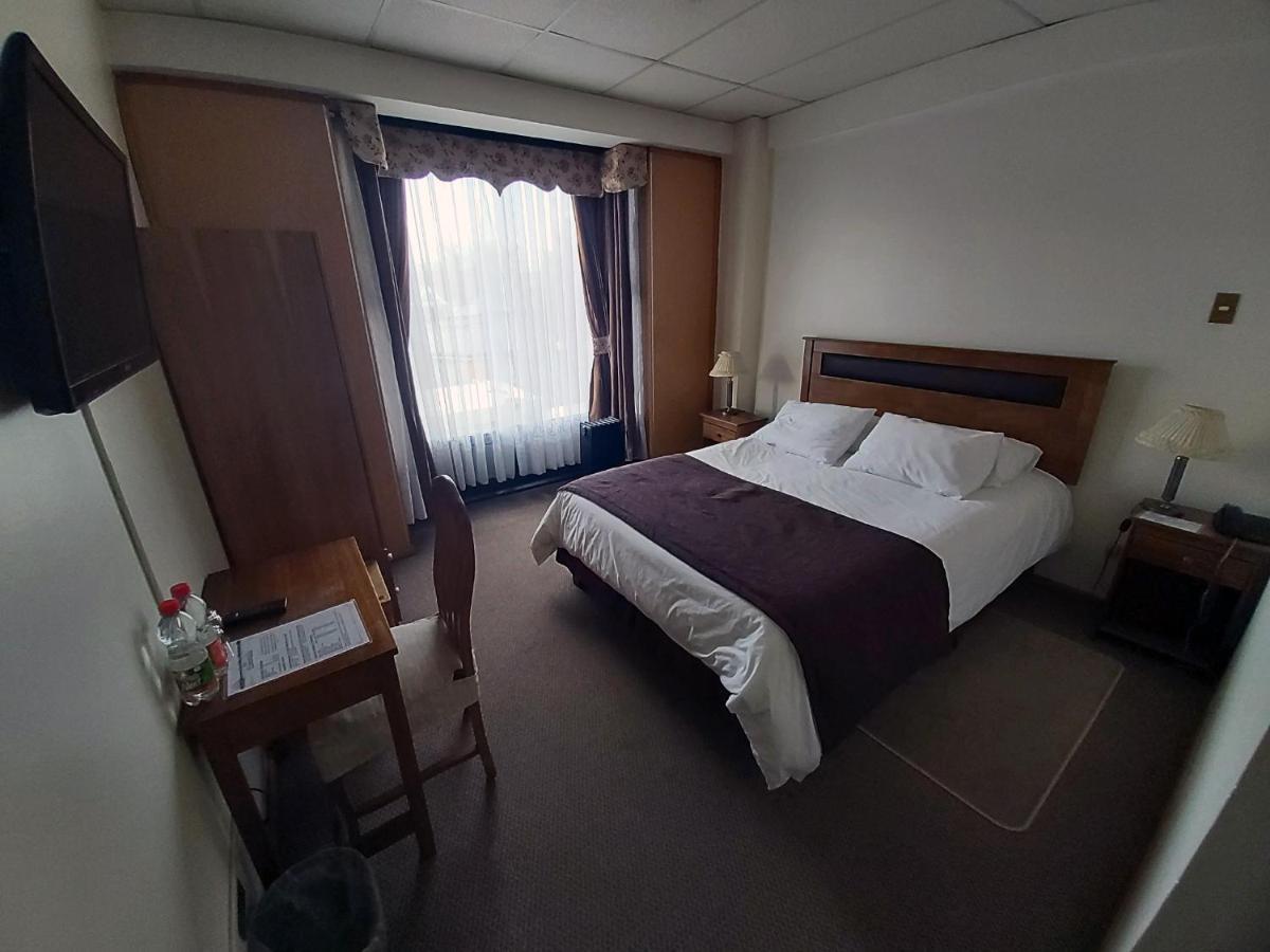 Hotel Esmeralda Castro Kültér fotó